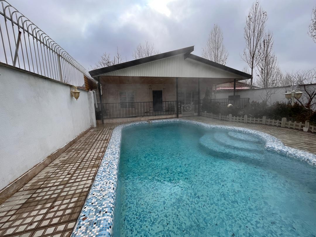 استخر استخر