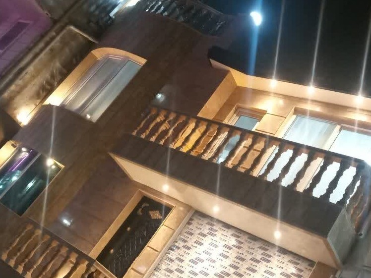 نمای ساختمان