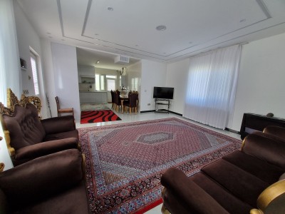 واحد دنج "مالک"