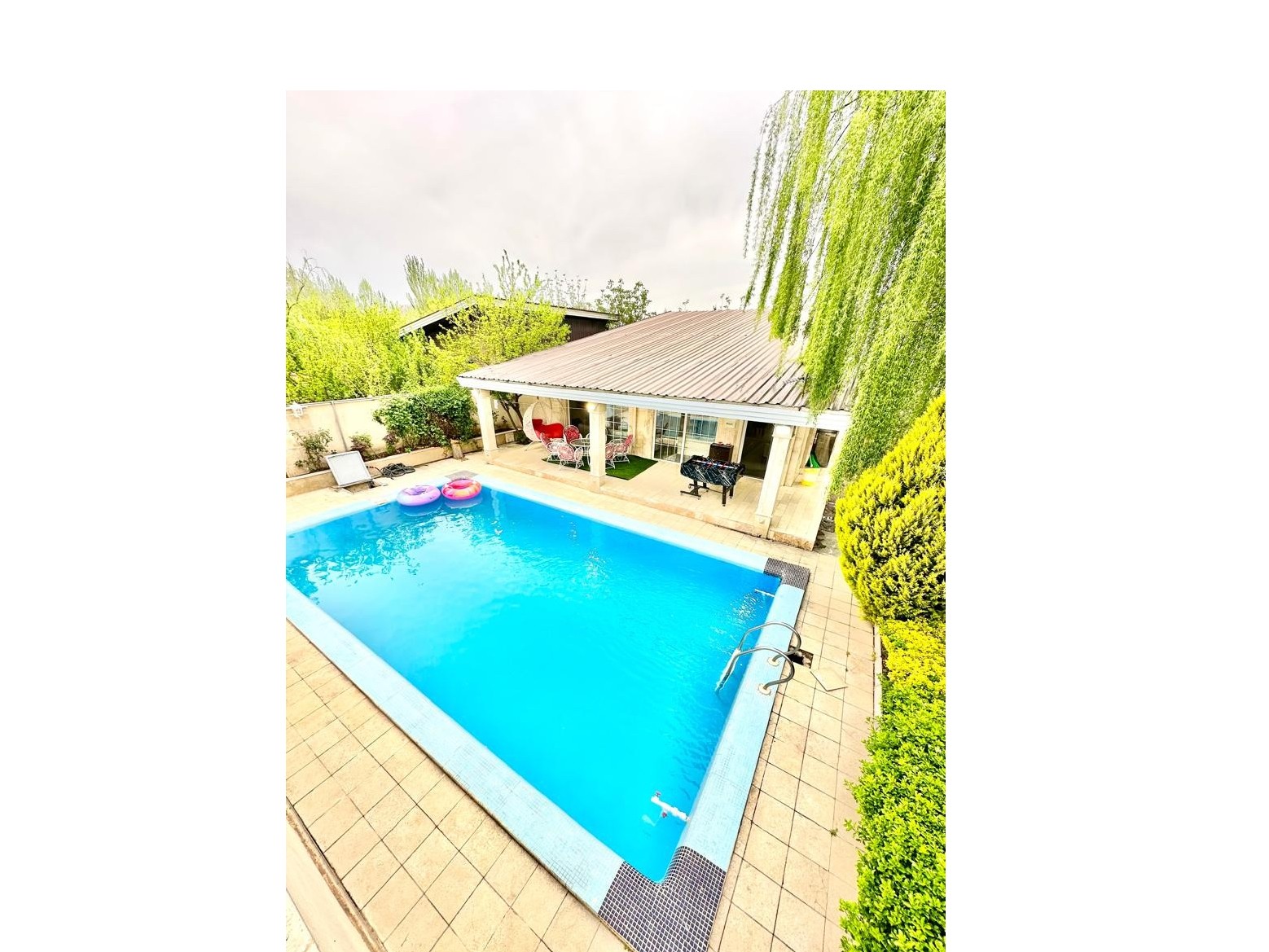 استخر استخر