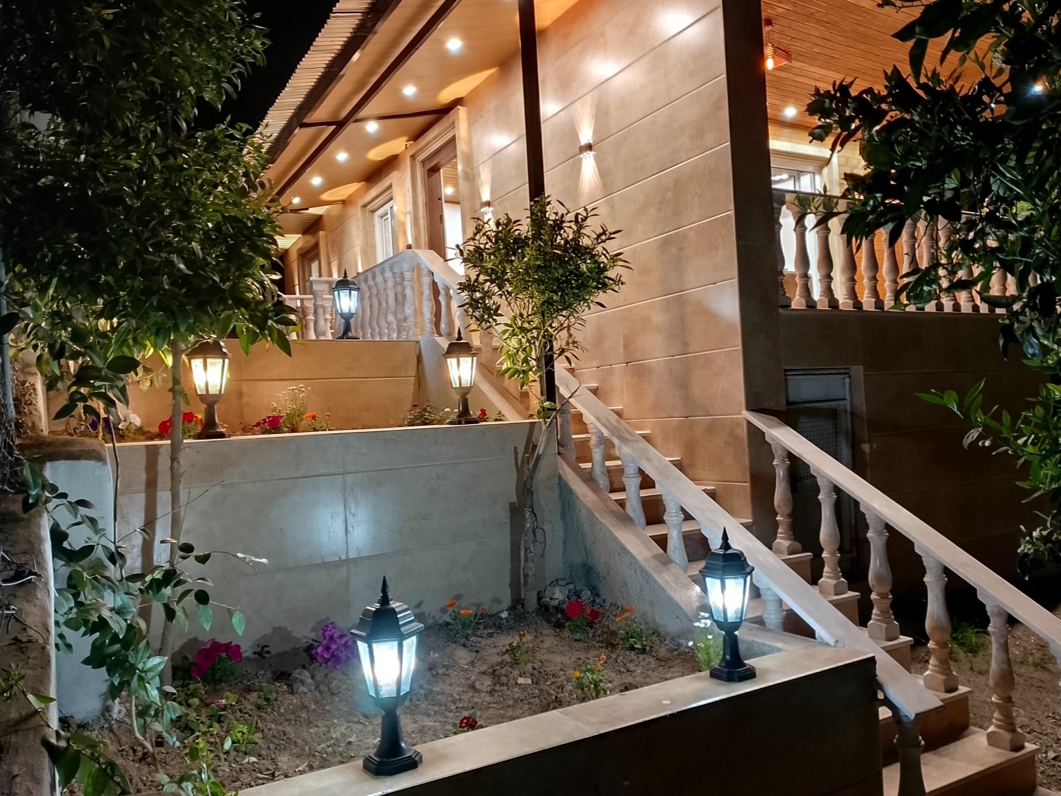 نمای ساختمان