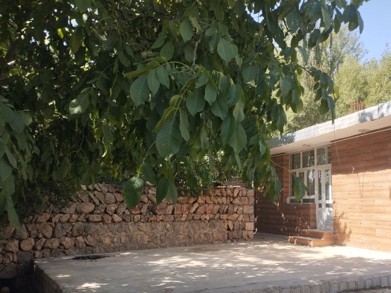 ورودی اقامتگاه