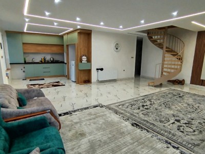 ویلا با استخر آبگرم "نوید"