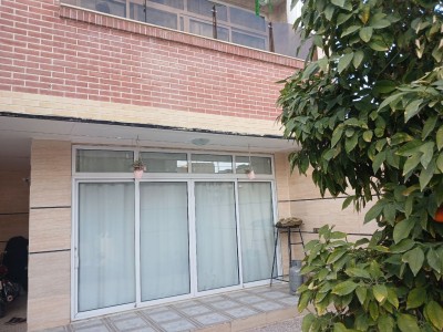 ویلا حیاط دار در "اصفهان"