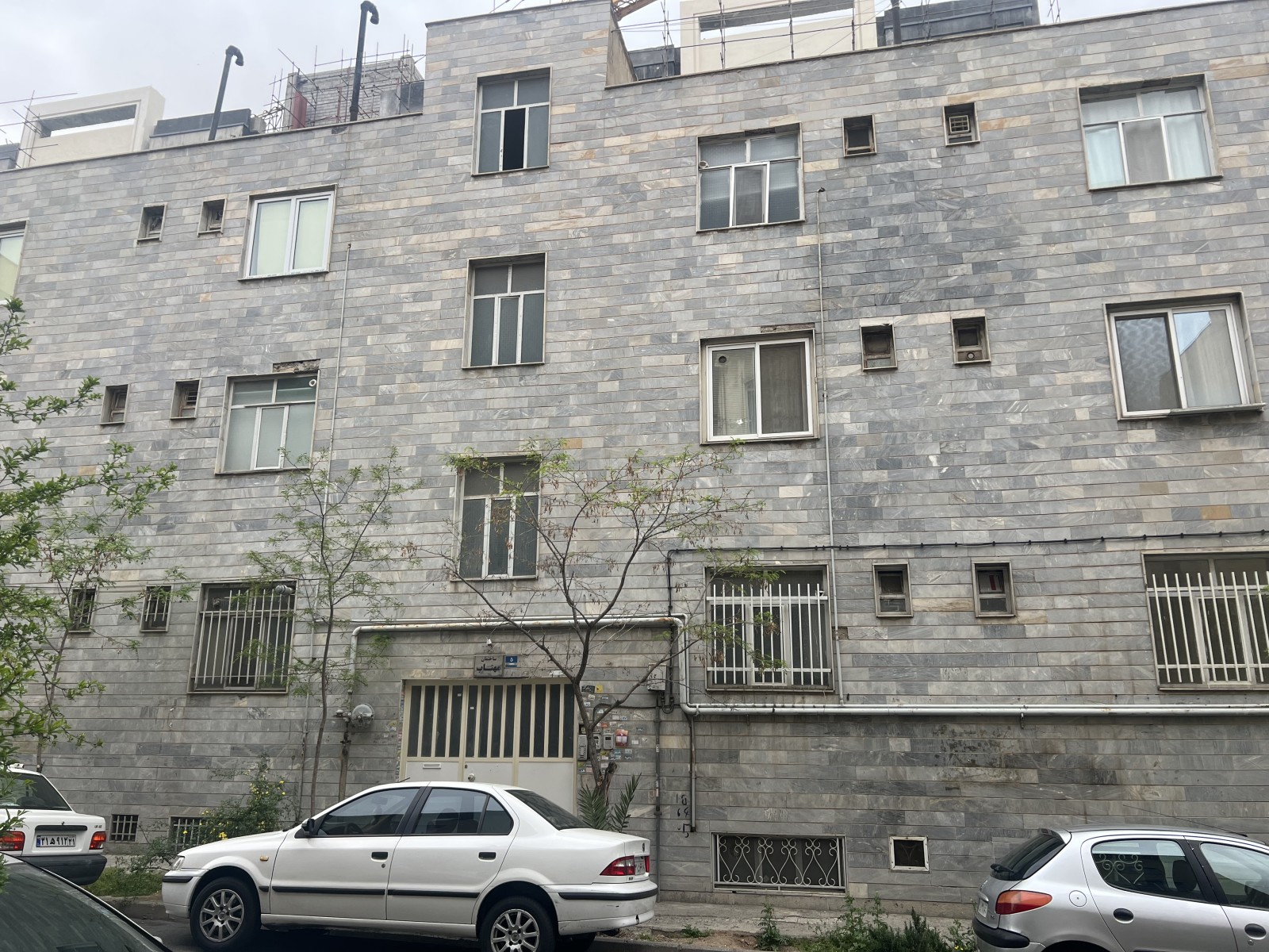 نمای ساختمان