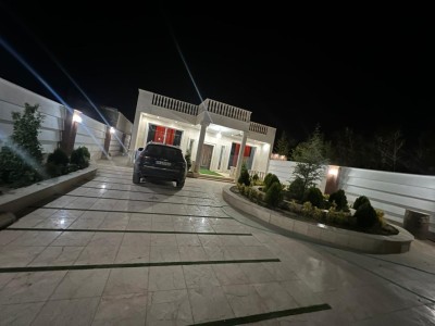 ویلای حیاط دار "سیامند"