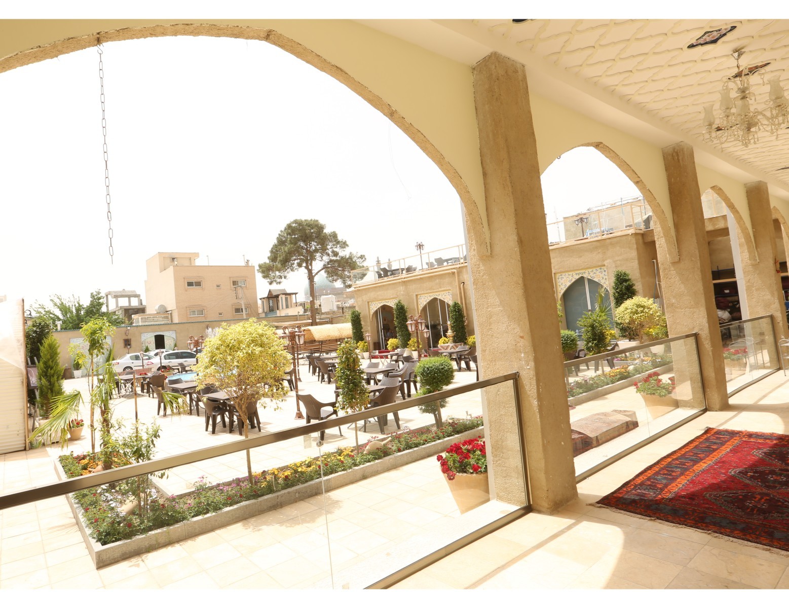 حیاط