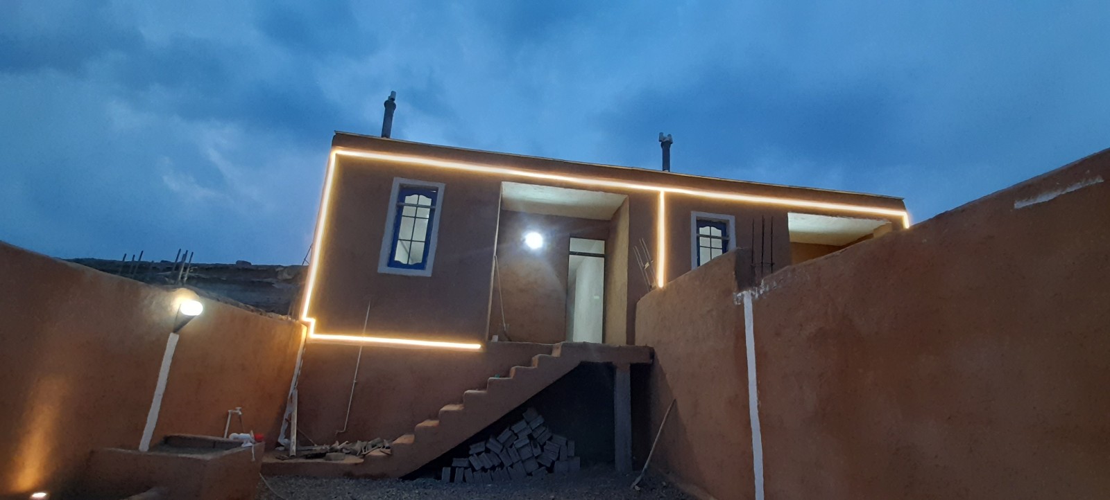 نمای ساختمان