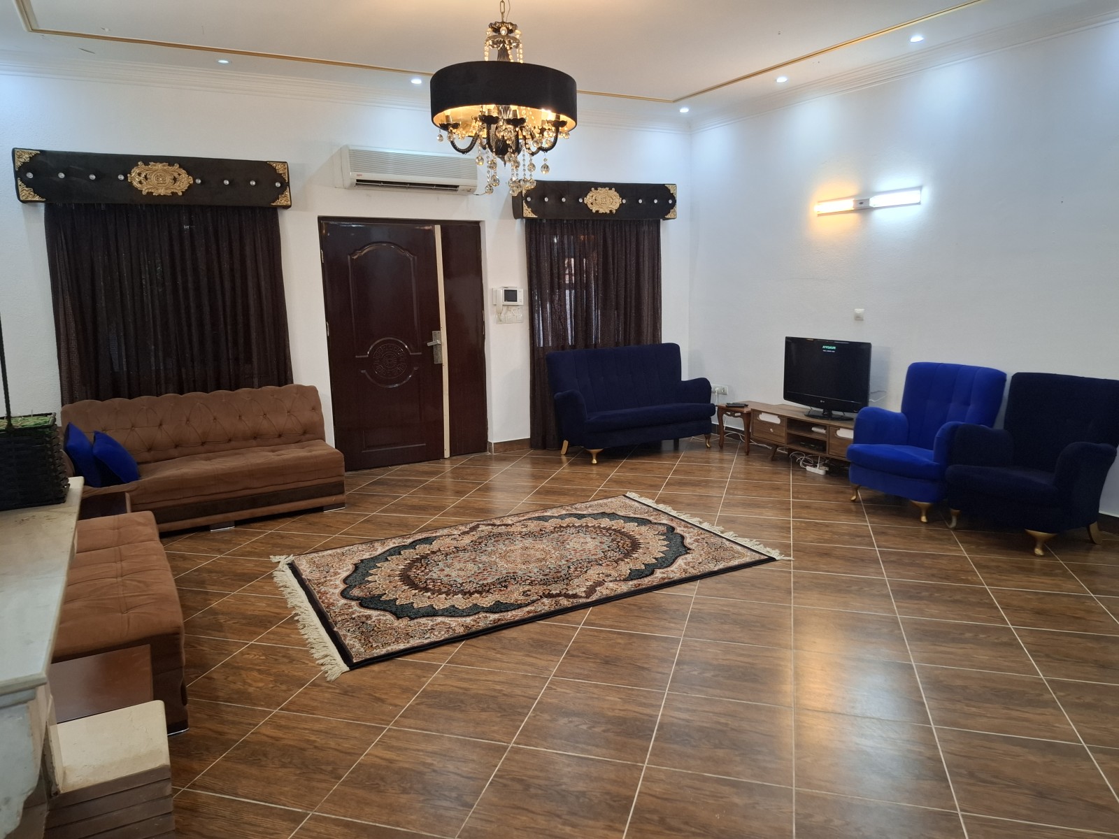 اتاق پذیرایی