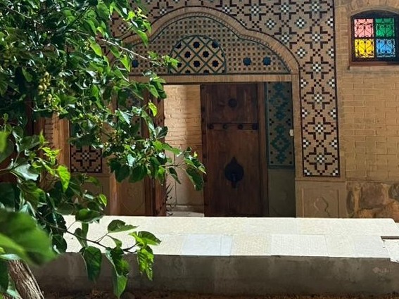 ورودی اقامتگاه