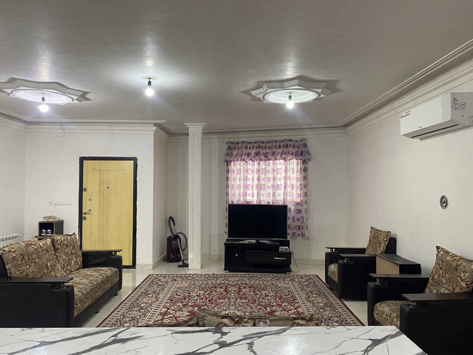 اتاق پذیرایی
