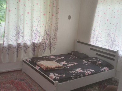 خانه حیاط دار "یاسین"