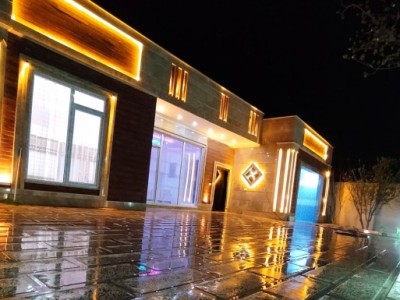 استخر جکوزی سر پوشیده ابگرم . دنج