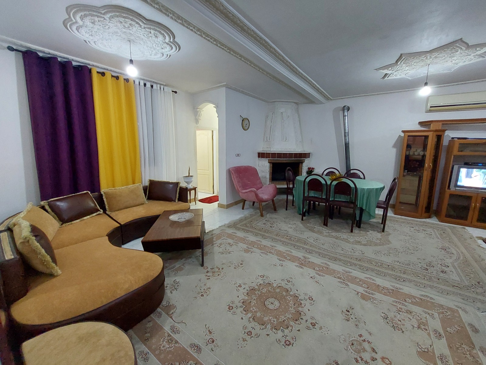 اتاق پذیرایی