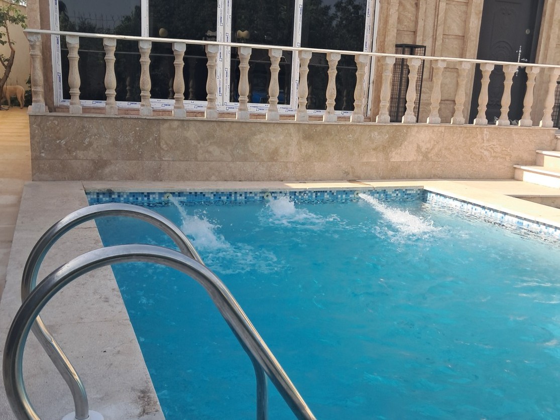 استخر