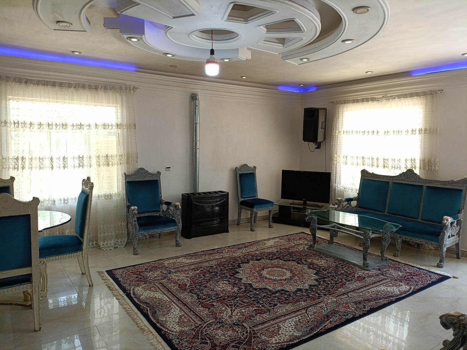 اتاق پذیرایی
