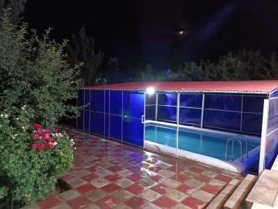 ویلا با استخر آبگرم "آسمان"