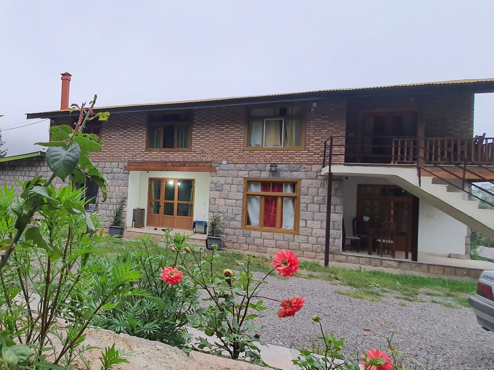 نمای ساختمان