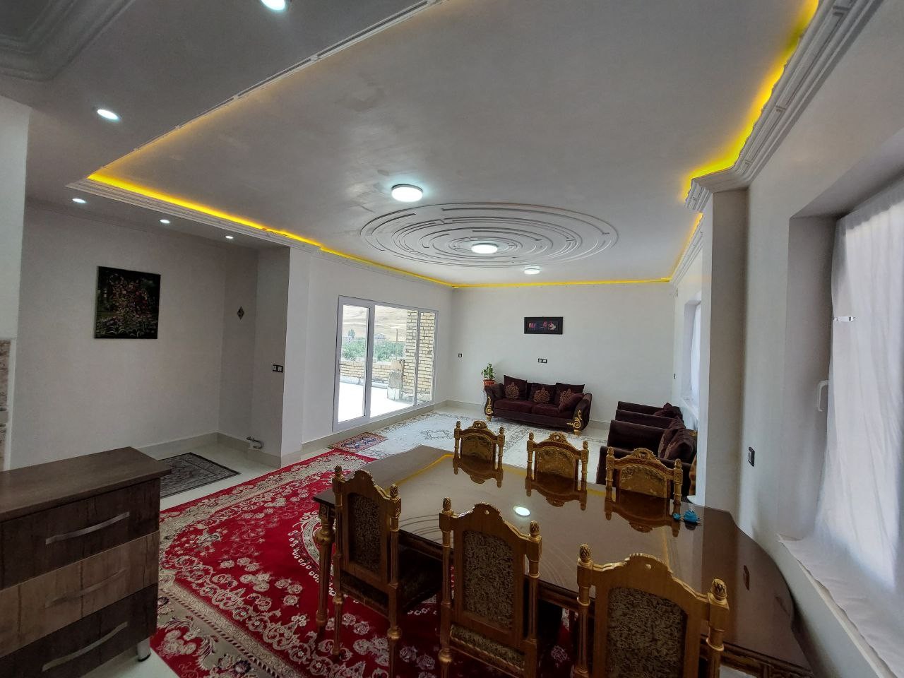 اتاق پذیرایی