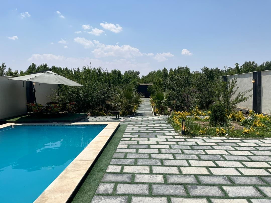 حیاط