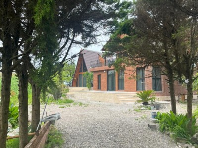 کلبه سبزما (کلبهٔ سوئیسی)