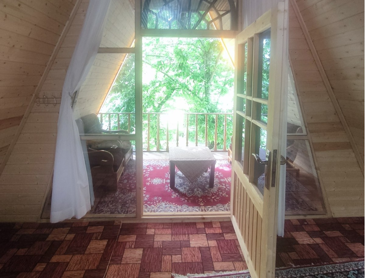 ورودی اقامتگاه ورودی اقامتگاه