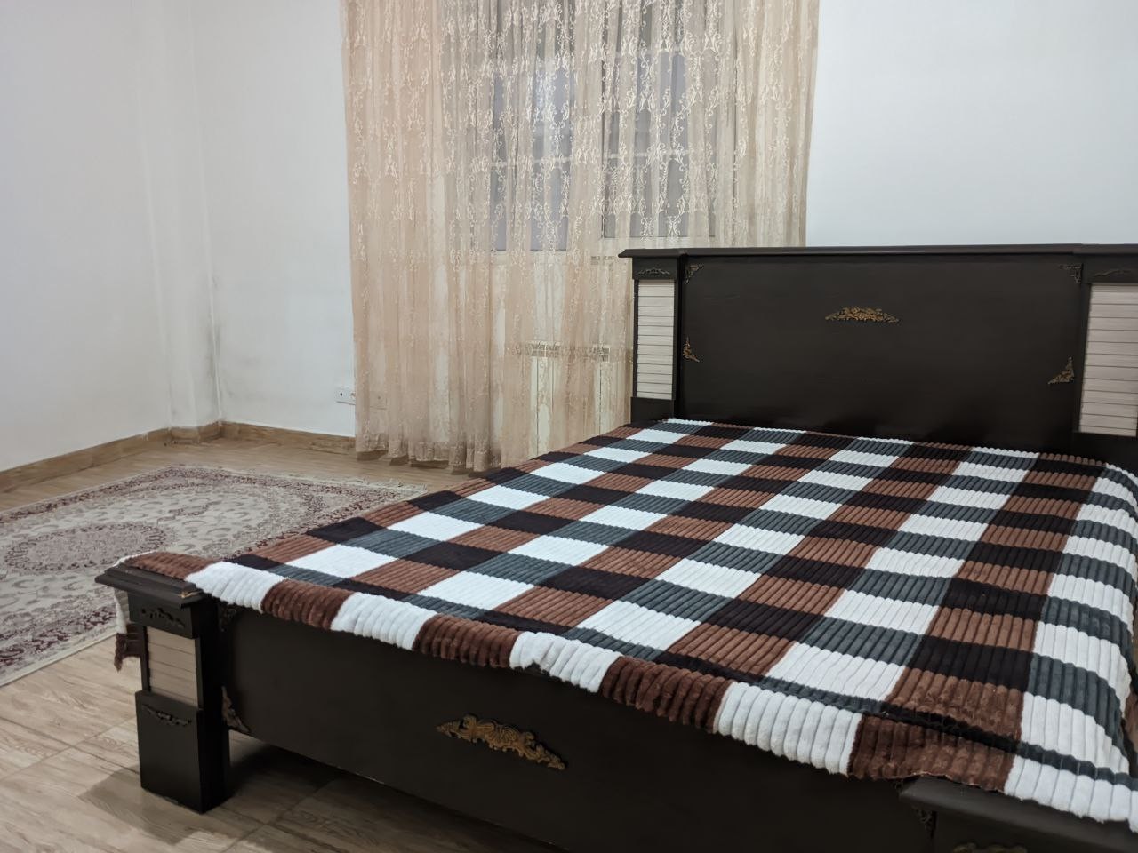 اتاق‌خواب ۱