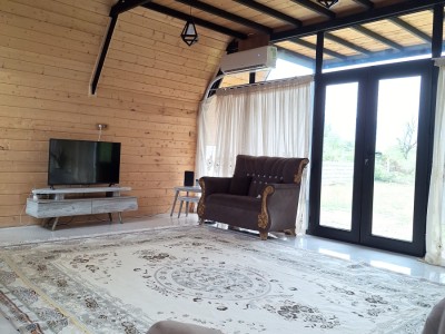 کلبه سوئیسی "دایان"