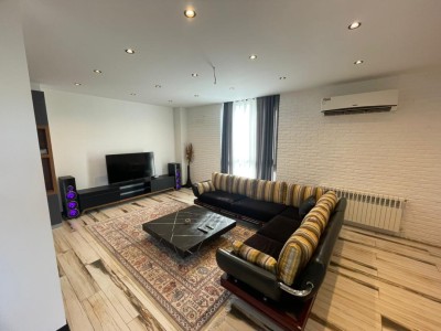 ویلای سه خوابه دوبلکس چهارفصل استخردار پردیس 9