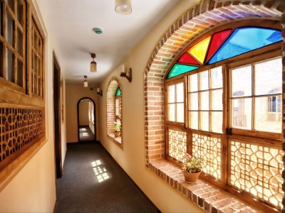 اقامتگاه سنتی خانه یار "اتاق سه تخته بیژن"