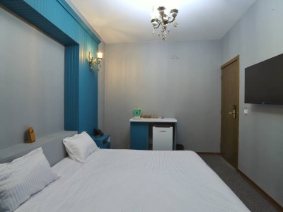 اقامتگاه سنتی خانه یار "اتاق دوتخته لیلی"