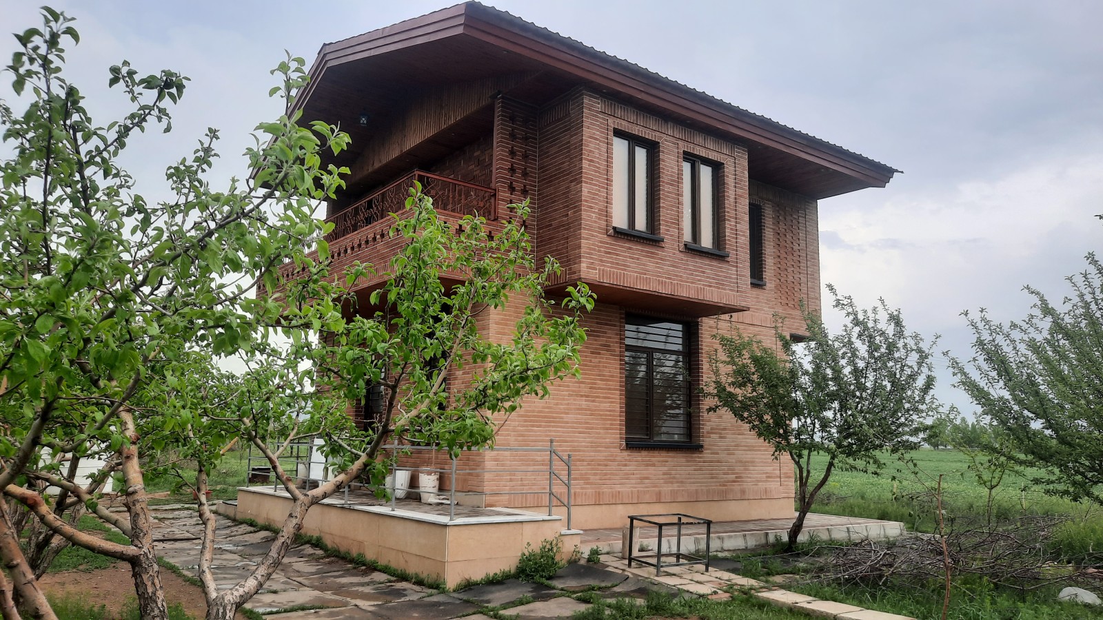 نمای ساختمان