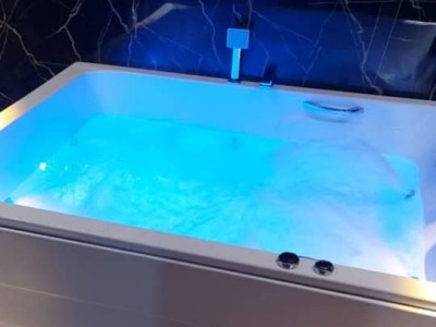 واحد دو خوابه جکوزی دار