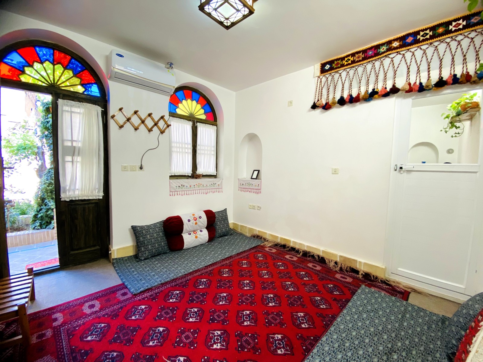 اتاق بهارستان