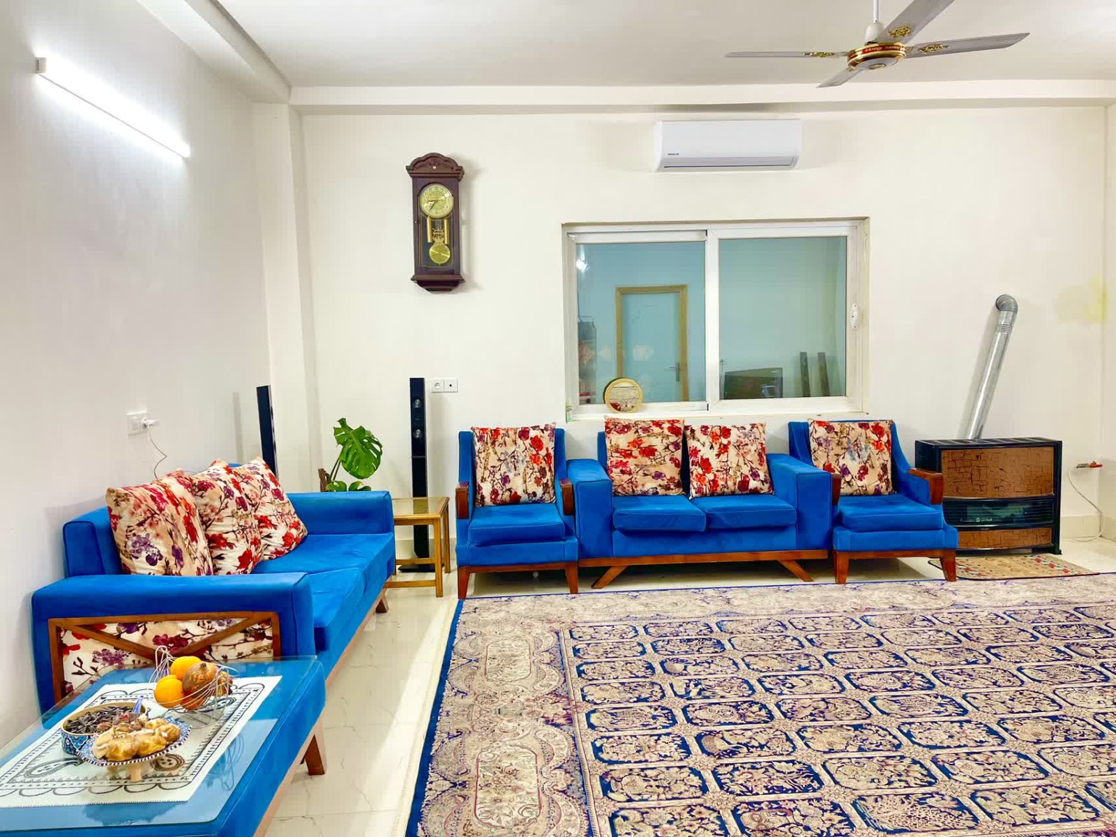 اتاق پذیرایی اتاق پذیرایی