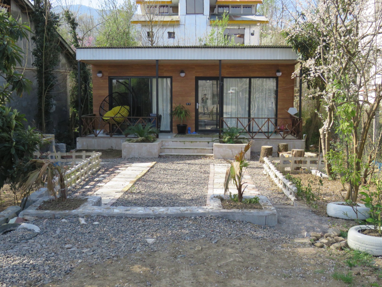 حیاط