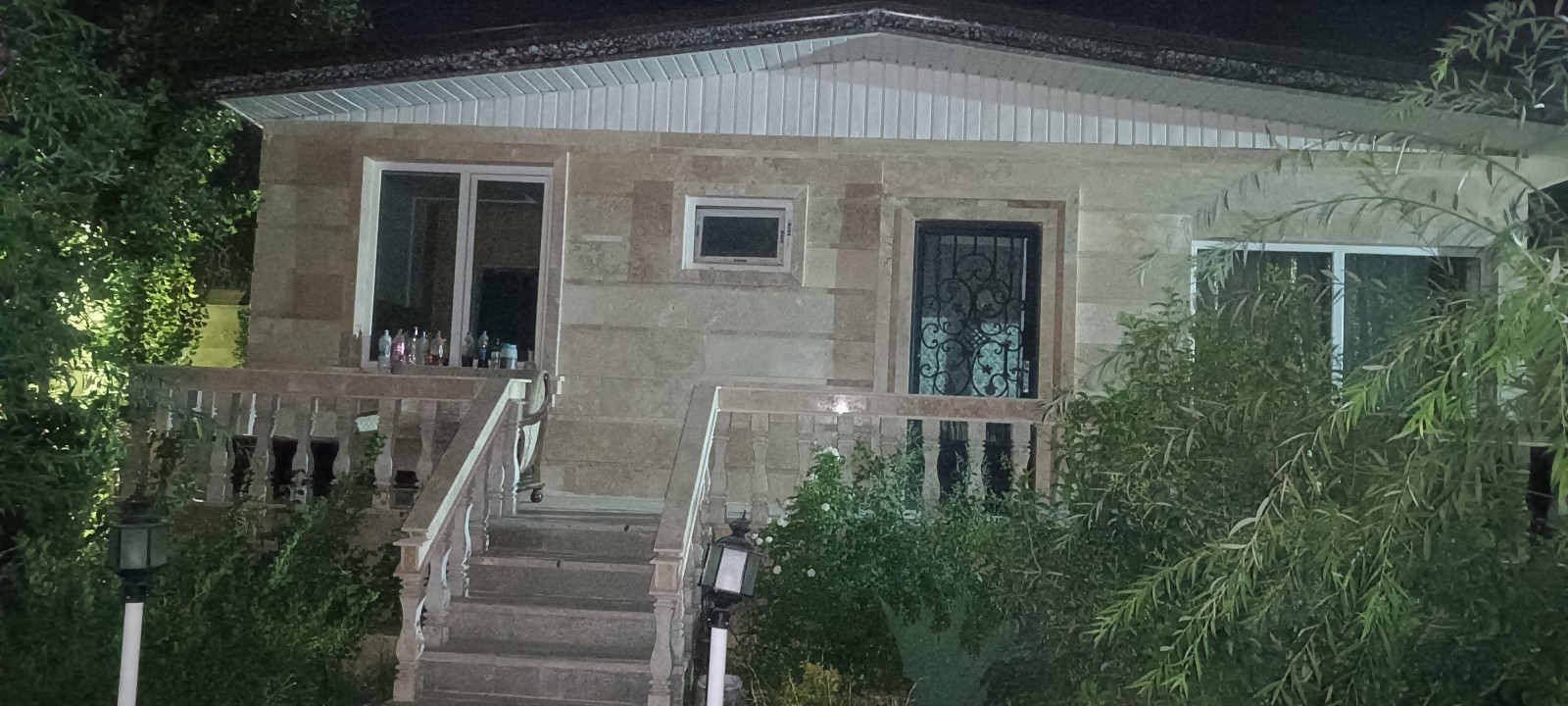 نمای ساختمان