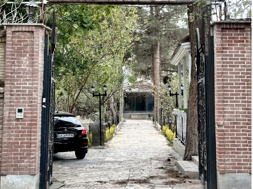 ورودی اقامتگاه