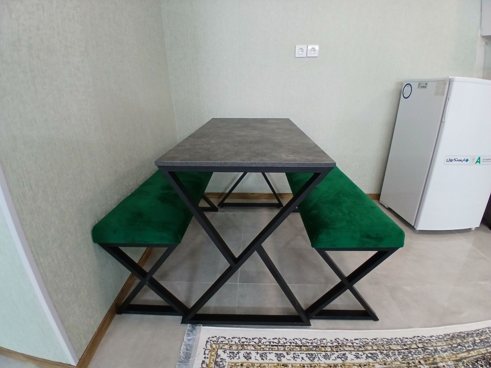 میز ناهار خوری