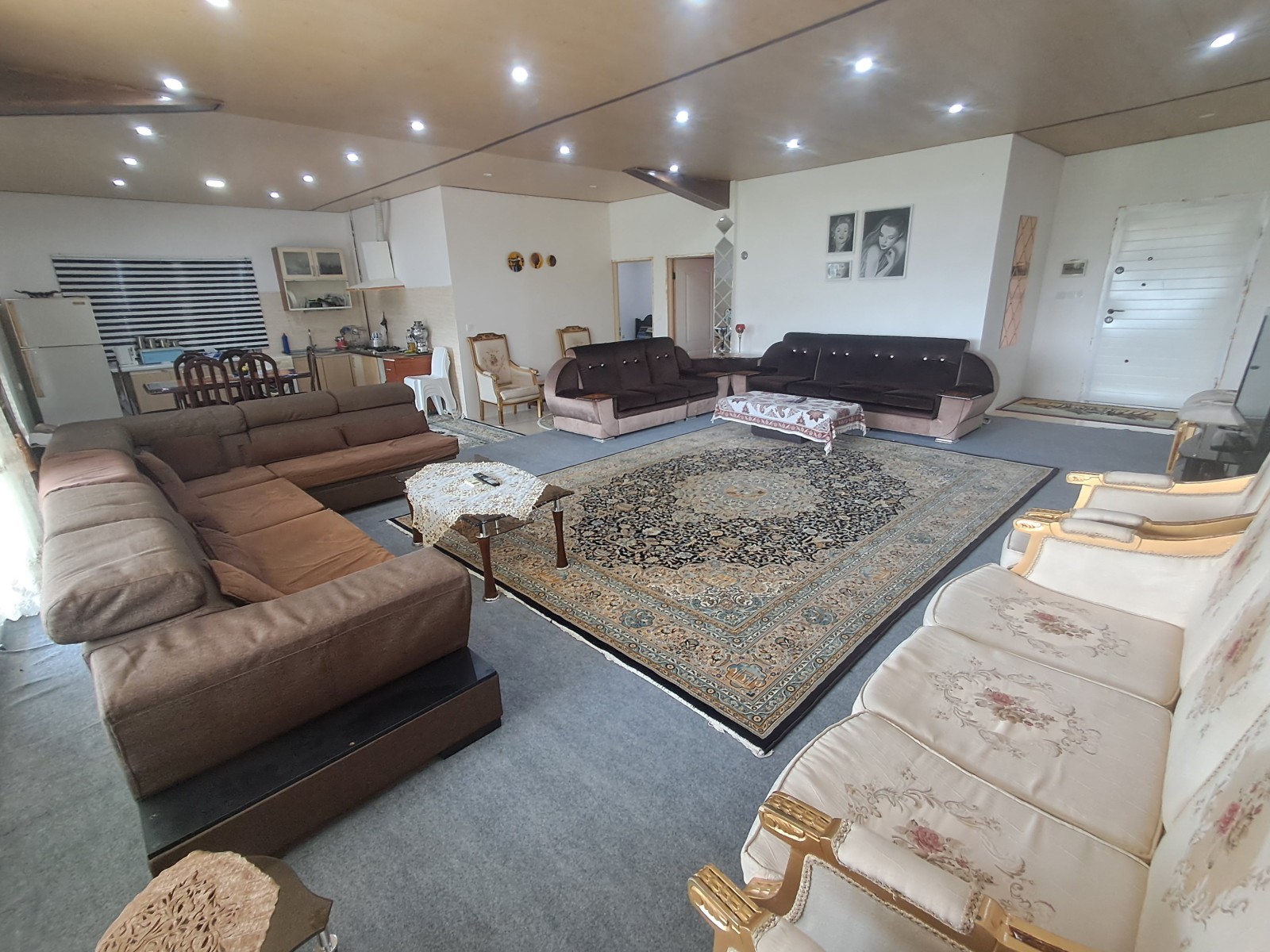 اتاق پذیرایی