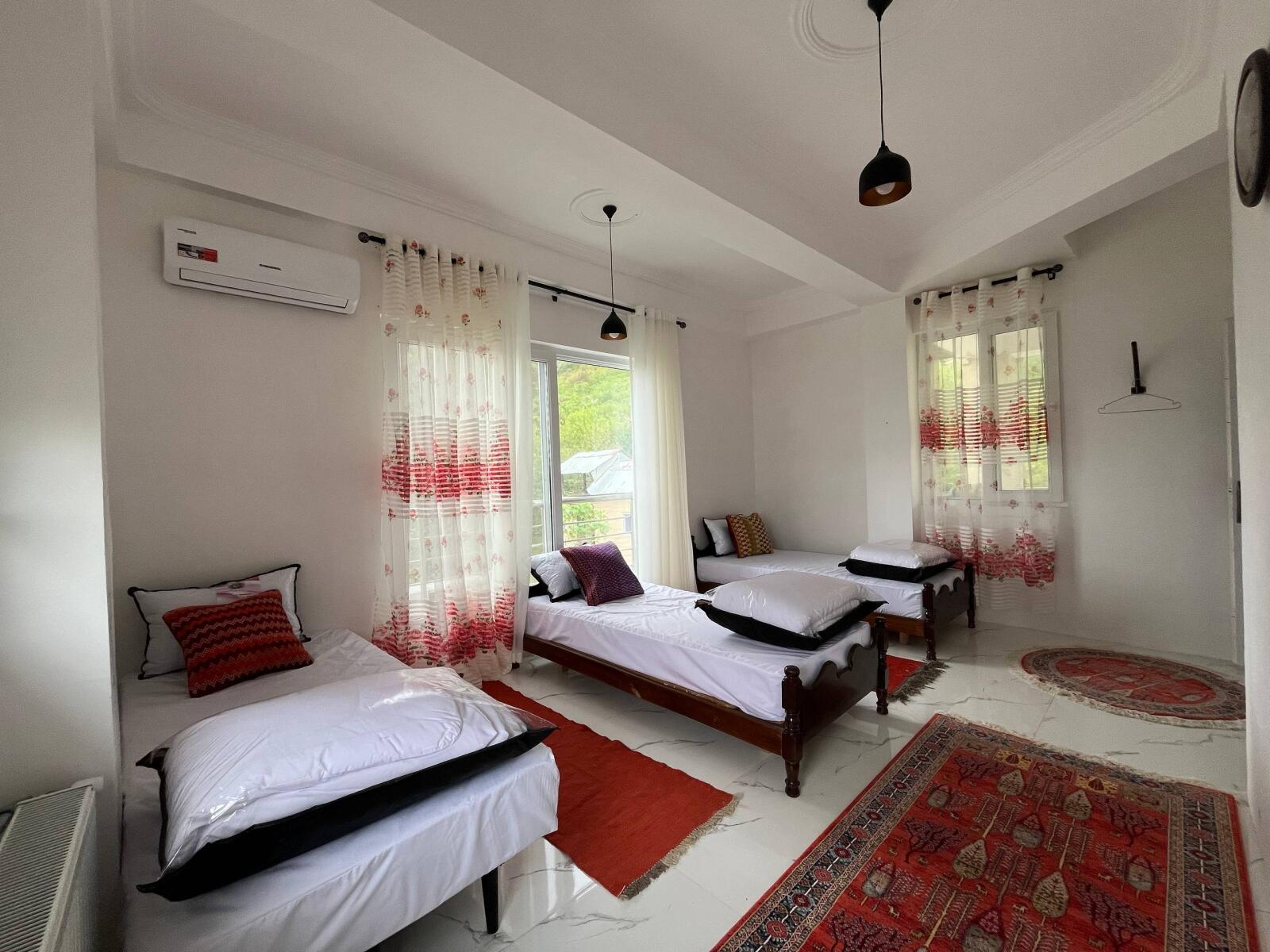 اتاق ری را اتاق ری را