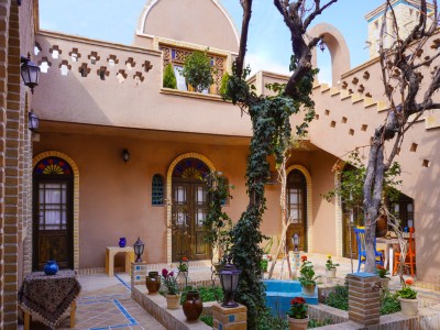 اقامتگاه بومگردی شب نشین کویر "اتاق ننجون"