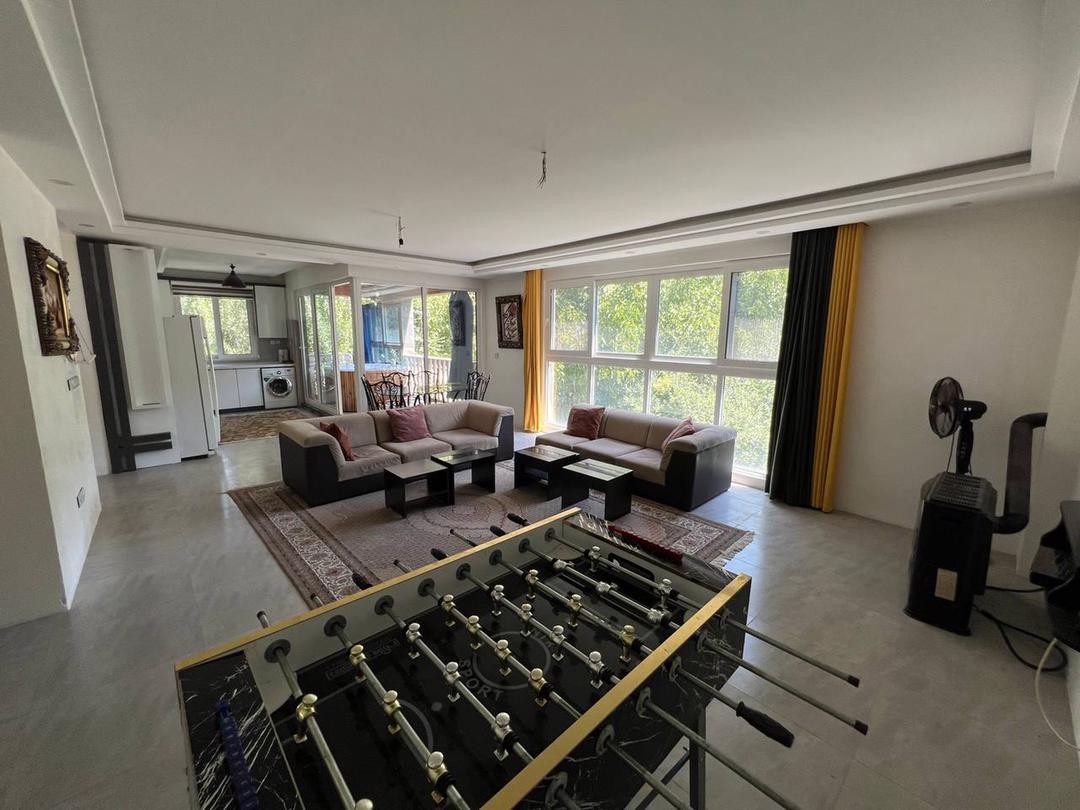 اتاق پذیرایی و آشپزخانه اتاق پذیرایی و آشپزخانه