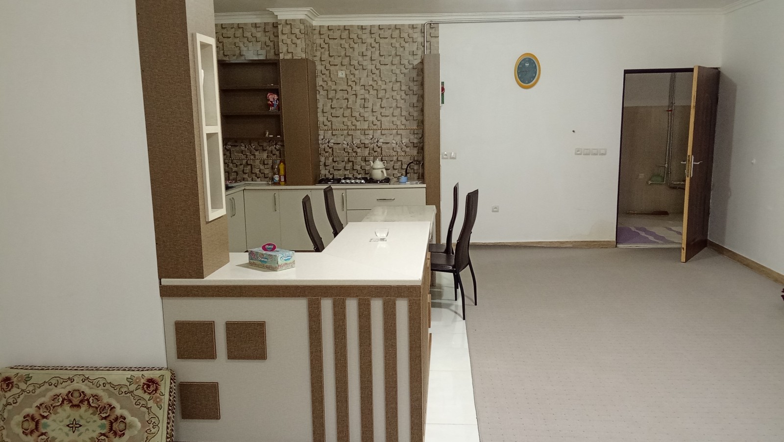 اتاق پذیرایی و آشپزخانه اتاق پذیرایی و آشپزخانه