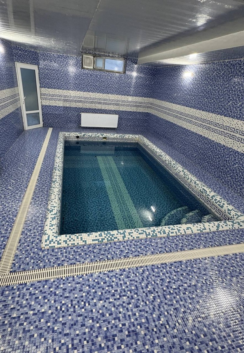 استخر استخر