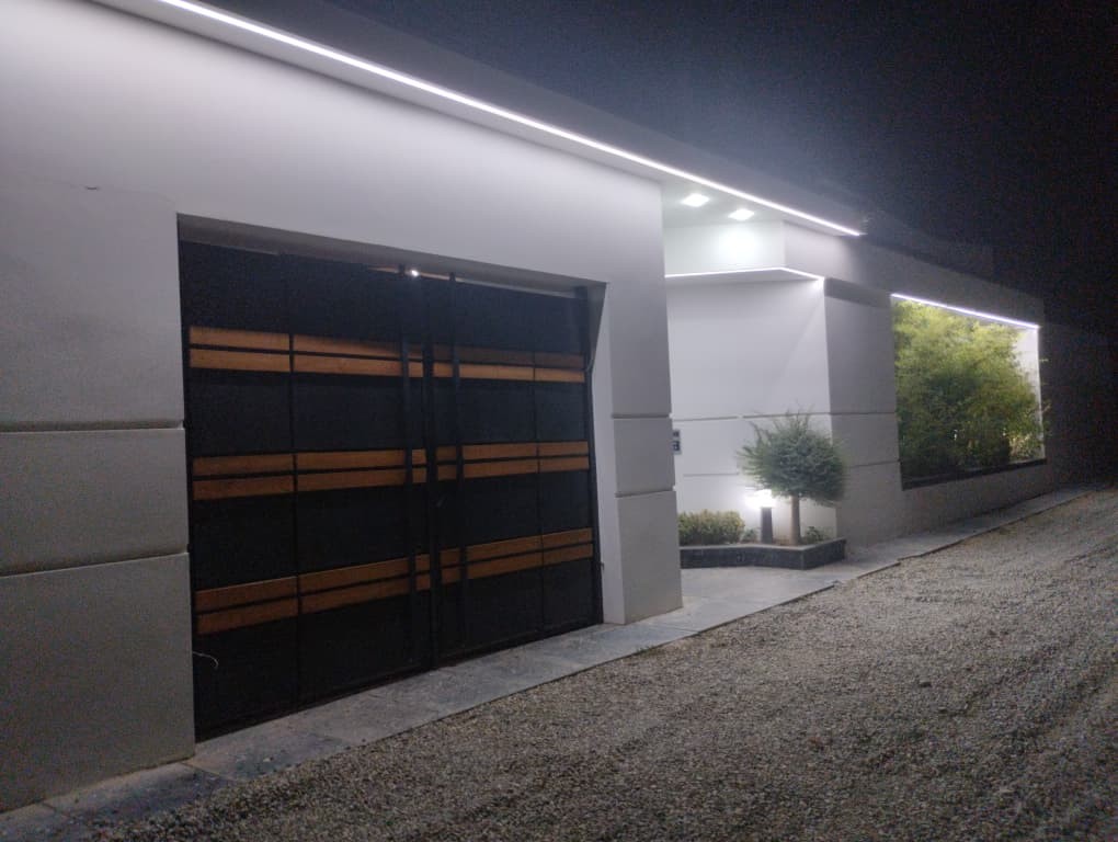 ورودی اقامتگاه