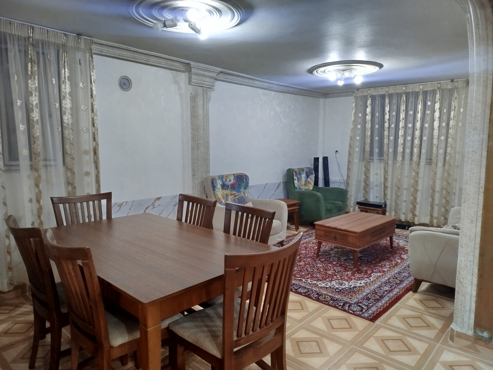 هال پذیرایی