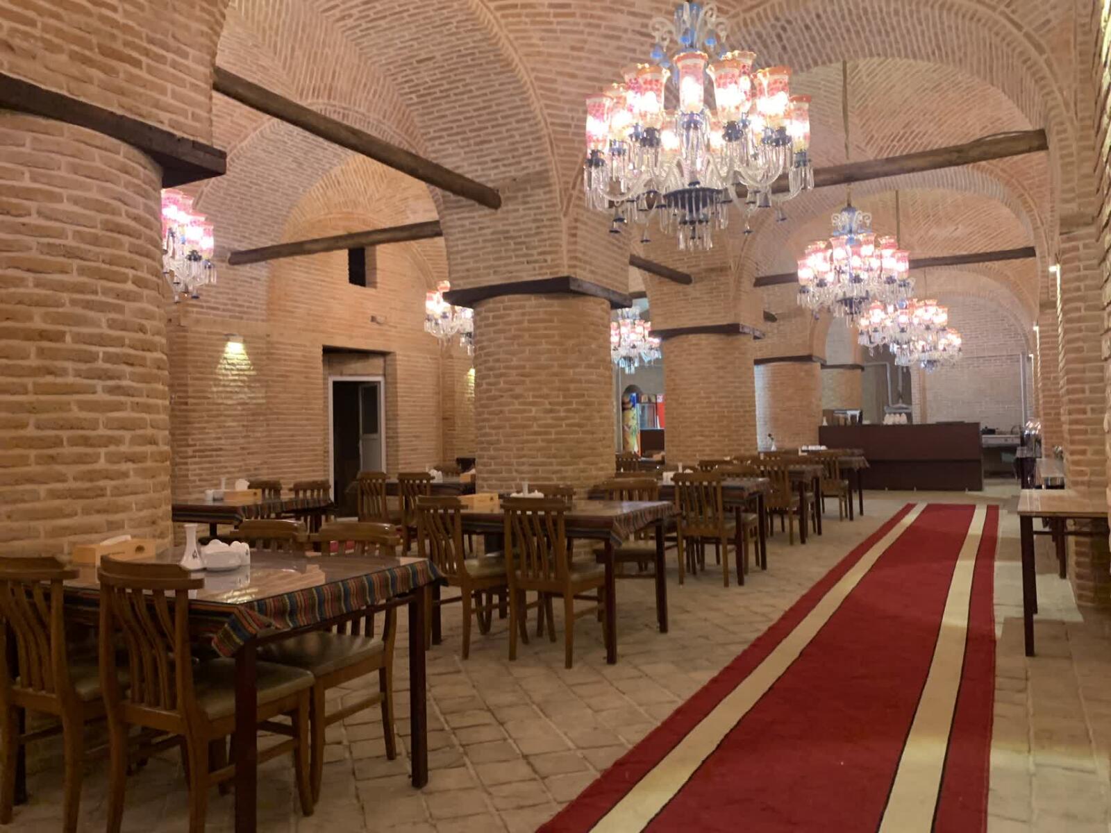 سالن غذاخوری