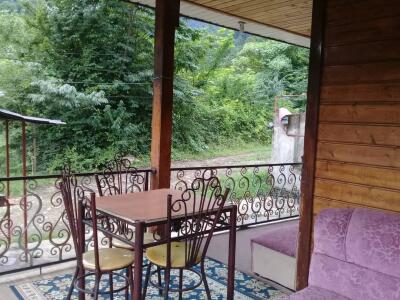 ویلا چوبی در دل کوه وجنگل ماسال ویلا چوبی در دل کوه وجنگل ماسال