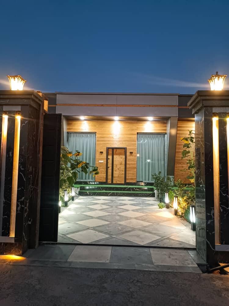 ورودی اقامتگاه ورودی اقامتگاه